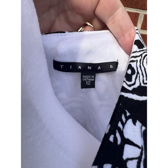 Tiana B. White & Black Sleeveless Shift Dress Scoop Neckline 12 Paisley Floral - Picture 5 of 5